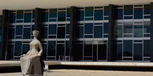 Segunda Turma do STF forma maioria para manter afastamento do diretor-geral da Polícia Federal