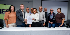 Assinada a ordem de serviço para construção de ponte que unirá Jaraguá do Sul e Schroeder