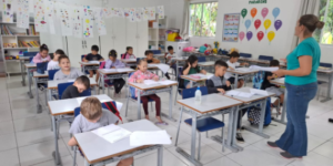 Guaramirim lança licitação para aquisição de uniformes escolares