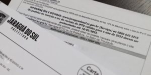 Projeto prevê inclusão de canais de denúncia de violência contra a mulher nos carnês do IPTU