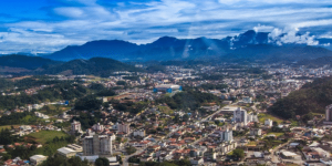 Pesquisa aponta percentuais da religiosiade no Vale do Itapocú
