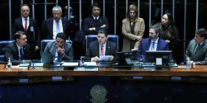 Senado aprova aumento de deputados federais para 531 a partir de 2026