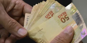 Lote extra de R$ 1,5 bi do abono salarial será pago nesta quarta-feira