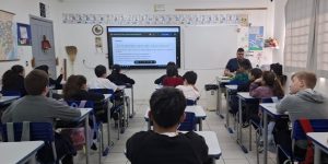 Preparação para o SAEB segue a todo vapor com os alunos de Schroeder